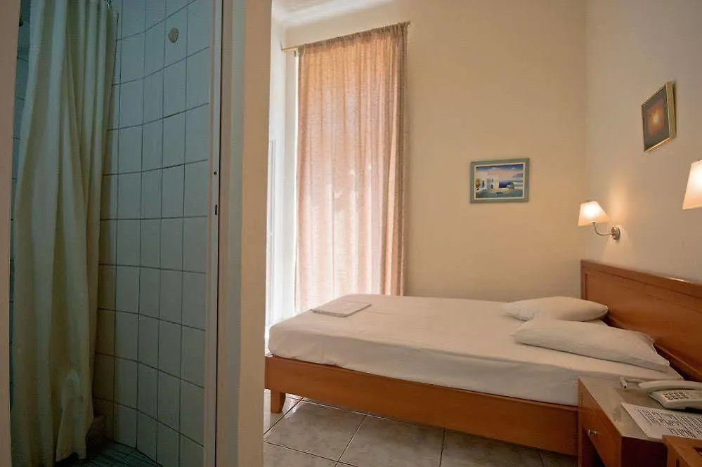 Lena Hotel