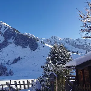 ** Hotel Du Des Confins France