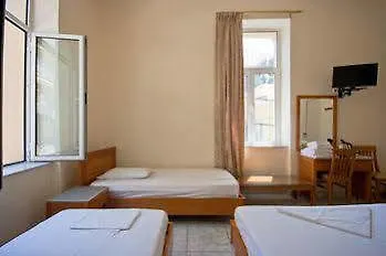 Lena Hotel Heraklion 2*,