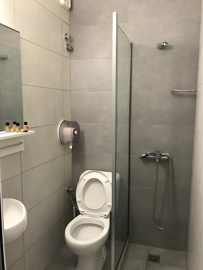 **  Lena Hotel Heraklion Grecja