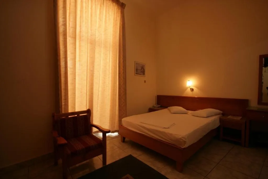Lena Hotel
